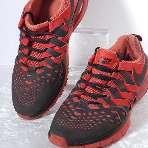 Deals for Mens Nike Fingertrap Max 